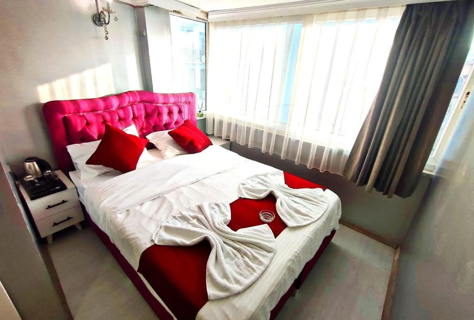 Taksim The Center Hotel 이스탄불 0*,